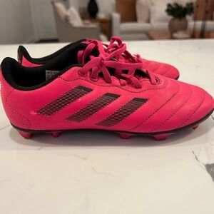 Adidas Bright Pink Soccer Cleats Youth Size 3.5 – Black Stripes, Kids Athletic